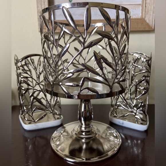 Bath & Body Works Other Bath Body Works Candle Holder With Matching